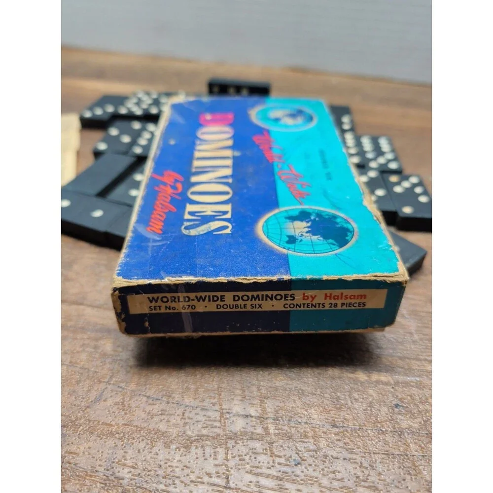 Vtg Double Six World Wide Dominoes by Halsam Globe Pattern 28 pieces